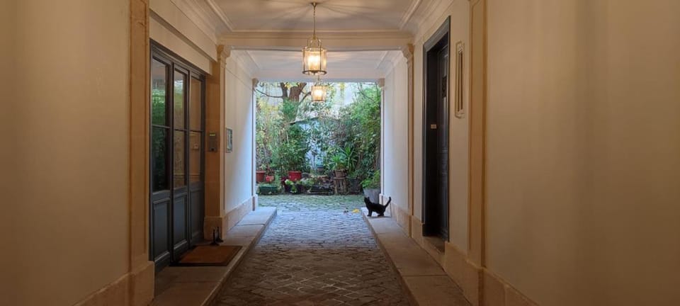 Stylish and private setting Rue des Martyrs, Paris 9th arrondissement Apartment in Paris