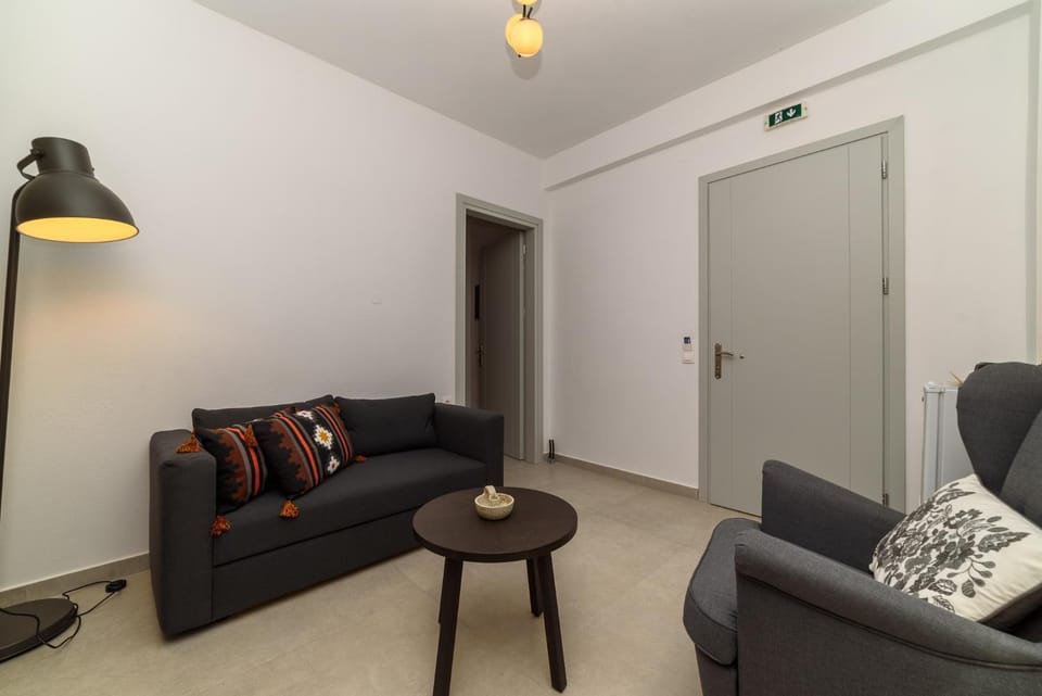 Orange House - Lower West appartment Vacation rental in Magnesia Prefecture, Greece