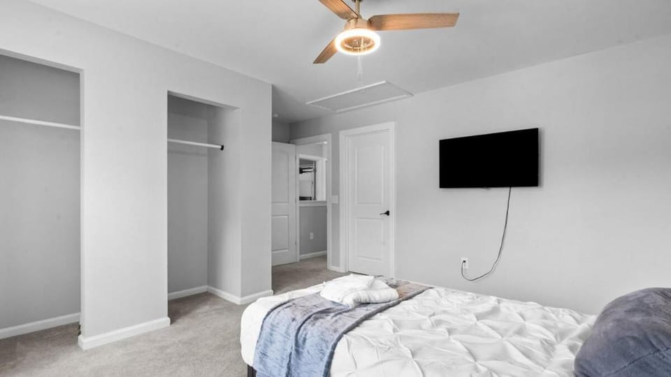 New Home Near Motor Speedway, Concord Mills and UNCC House in Concord