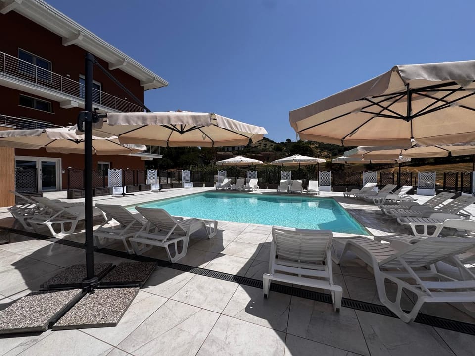 Property building, Swimming pool