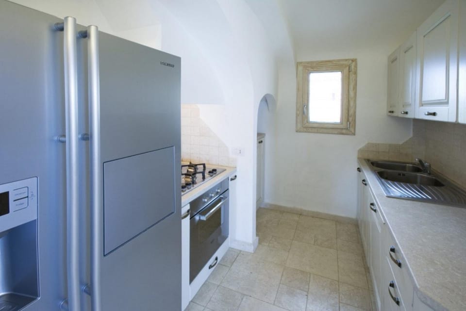 Kitchen or kitchenette, dishwasher, minibar, oven, pet friendly, stove
