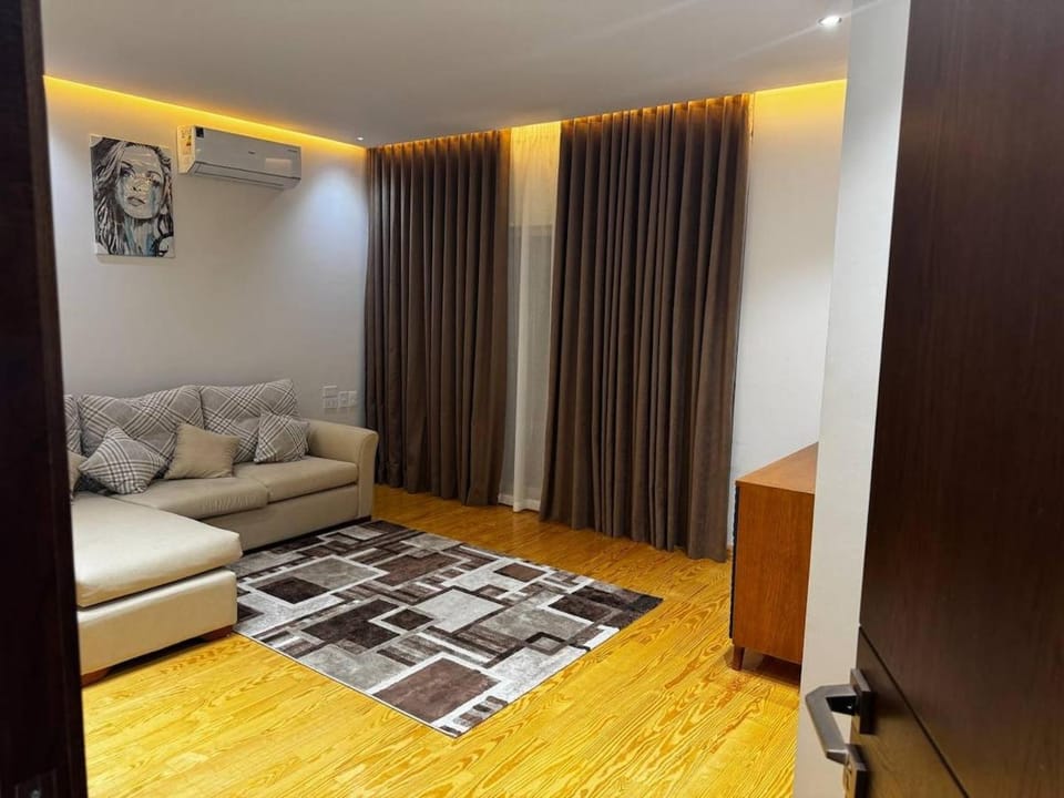 Garden Villa with Private Pool Plus Resort Access Villa in New Cairo City
