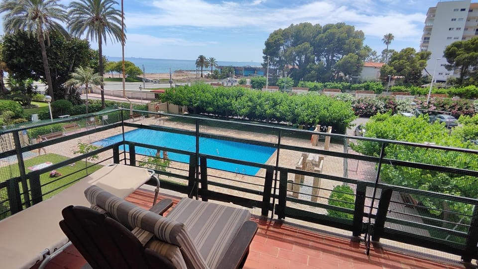 Primera Línea Mar, Piscina, Tenis y Parking Benicàssim Apartment in Benicàssim