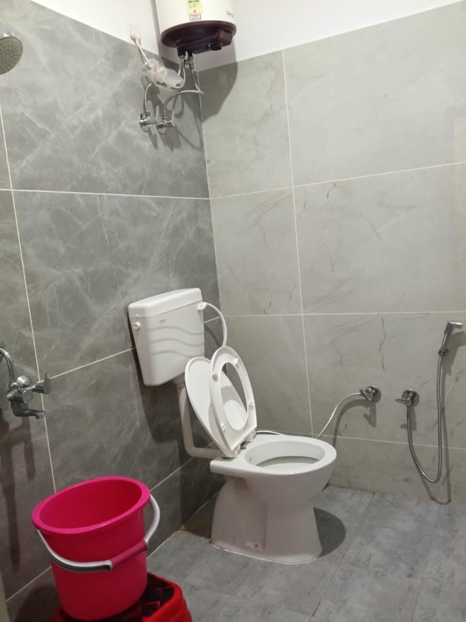 Shower, Toilet, Bathroom, bidet