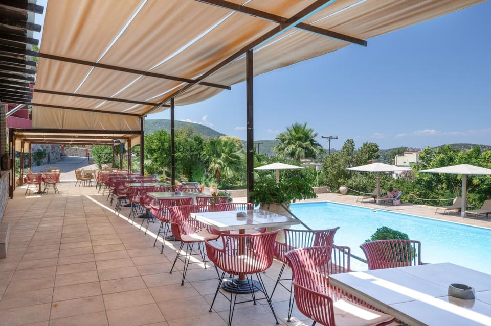 Hotel Aristotelis Bed and Breakfast in Argolis, Greece