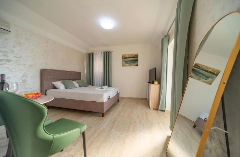 The Best Lake View Studios Borisic Apartment in Podgorica Municipality, Montenegro