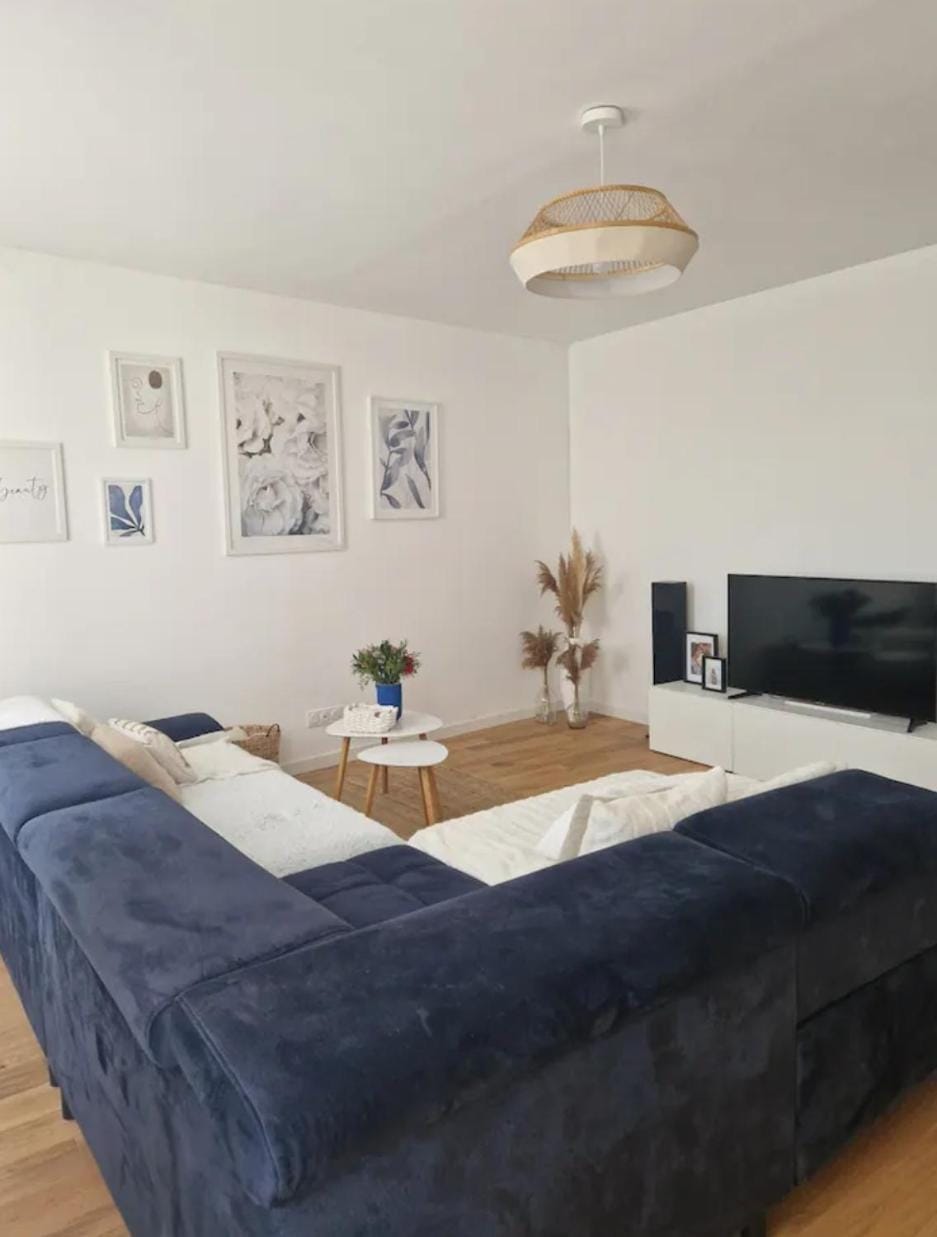 Suite privée charentaise Vacation rental in Nouvelle-Aquitaine