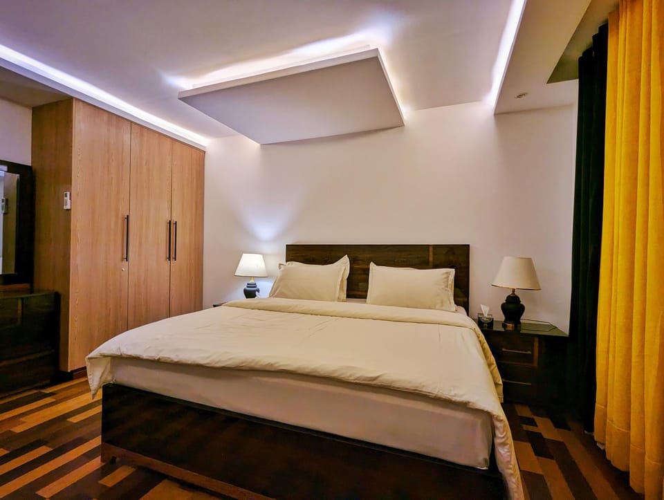 Executive One Bedroom Suite by Alvis Suite Apartment in Lahore