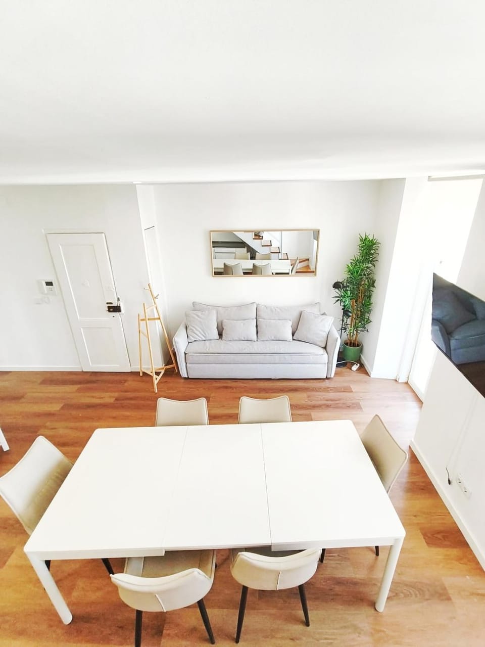 Mivô Balcony Duplex with River View Apartment in Lisbon