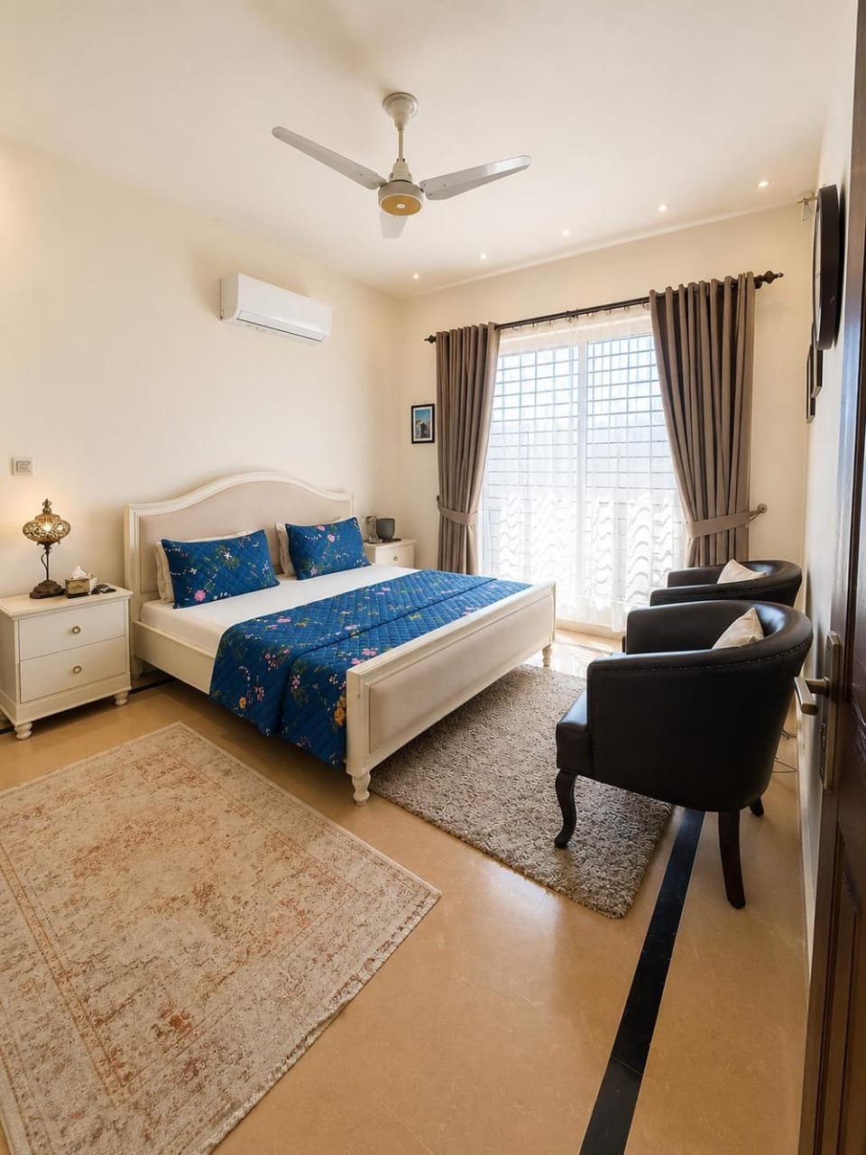 Bright Modern Home Peaceful Family Friendly Vacation rental in Islamabad Capital Territory
