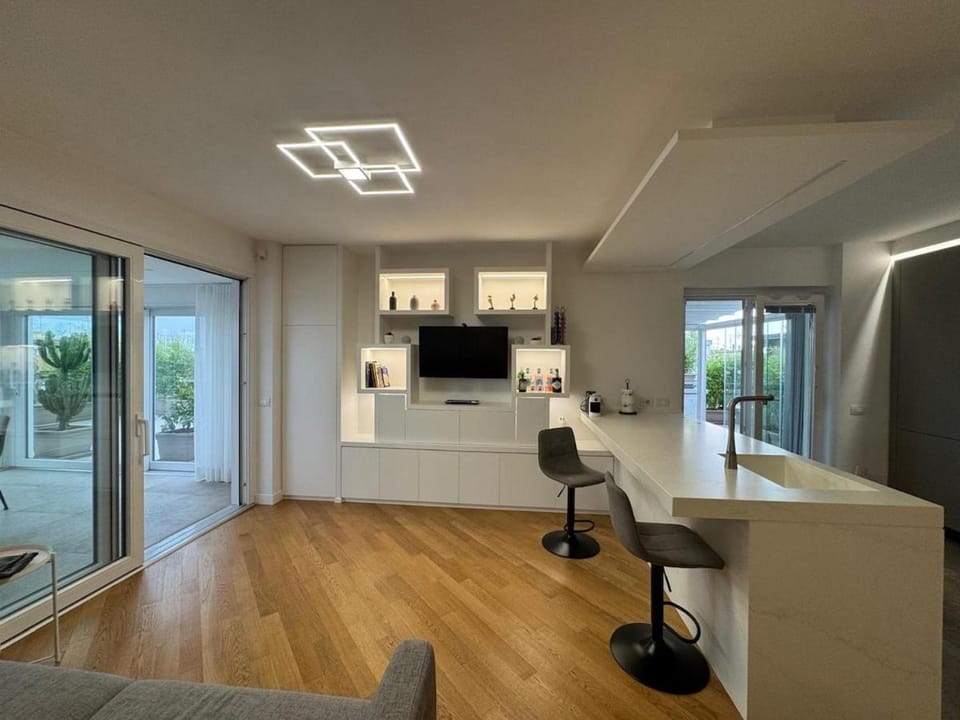 Sky Terrace Escape in Rome Apartment in Rome