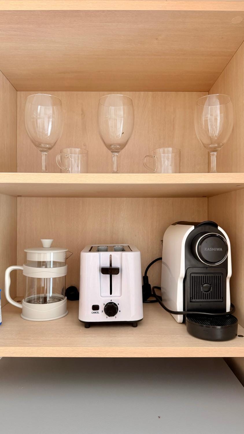 Coffee/tea facilities, Kitchen or kitchenette, toaster
