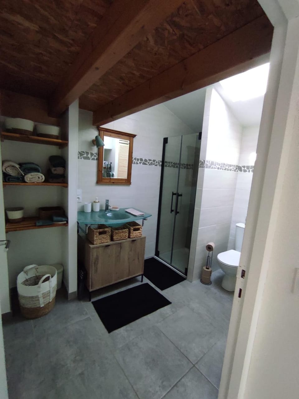 Shower, Bathroom