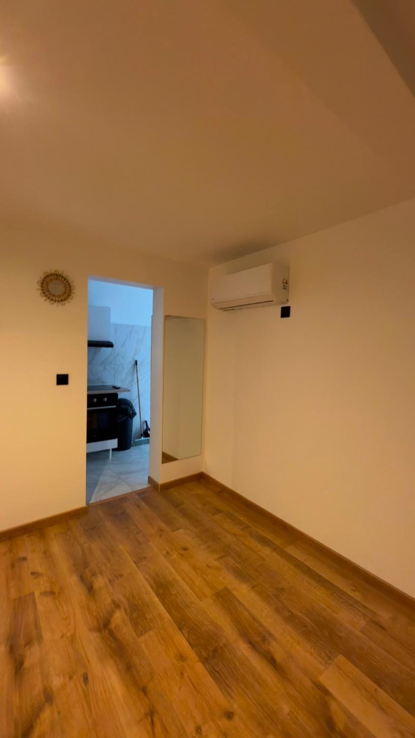 air conditioner
