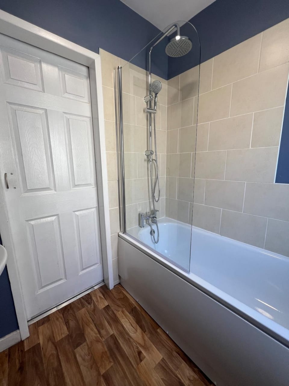 Liverpool Lily House - Stylish 4 BR - Group Stay House in Liverpool