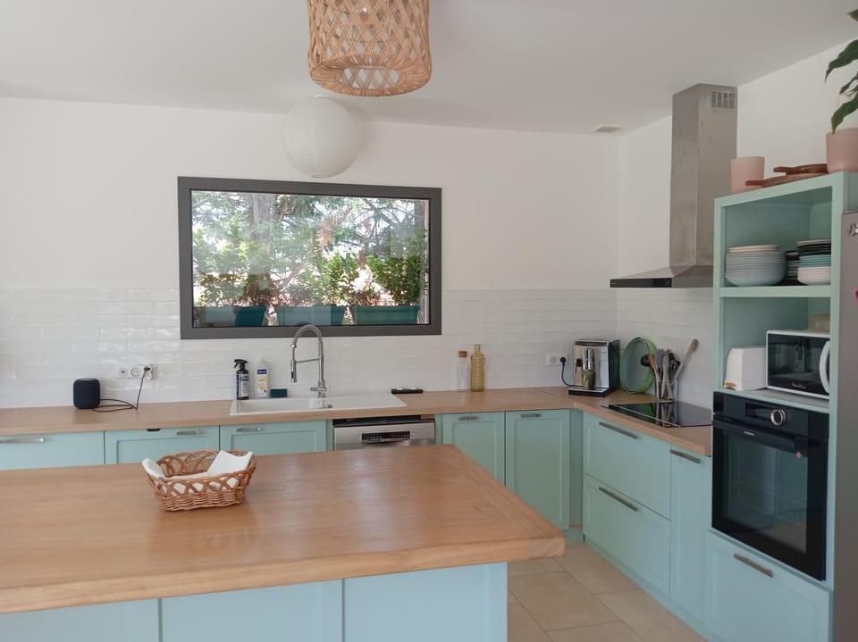 Villa 4 chambres à Aix 8 personnes et 2 bébés Villa in Aix-en-Provence