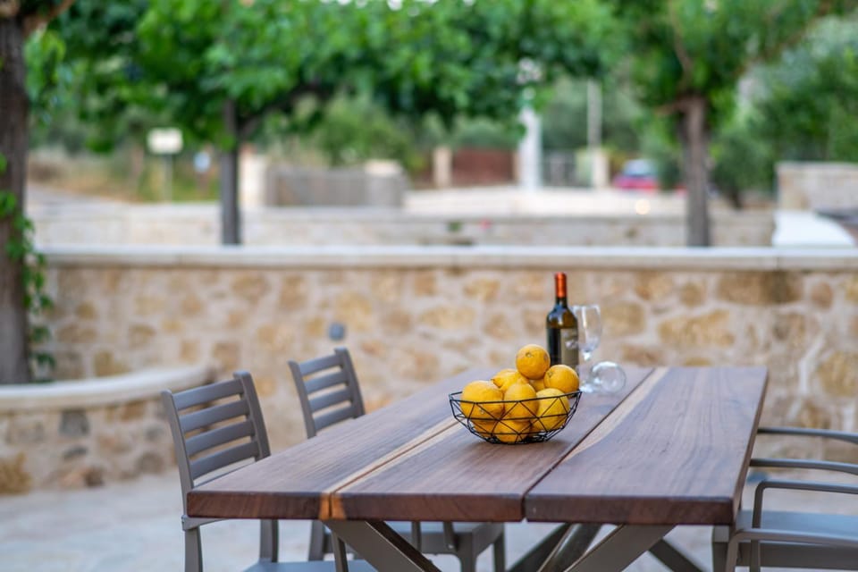 Balcony/Terrace, Dining area