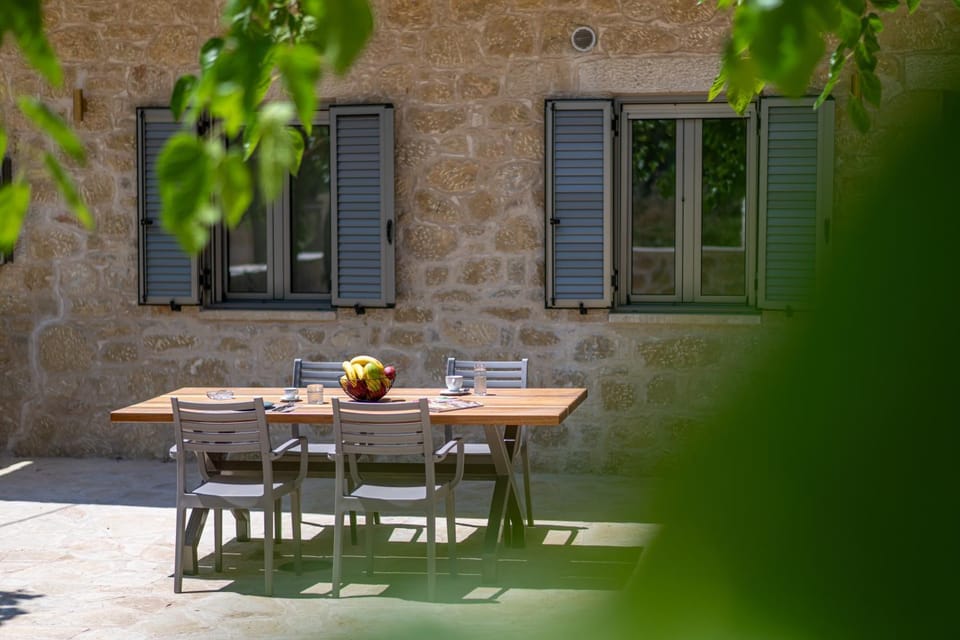 Balcony/Terrace, Dining area