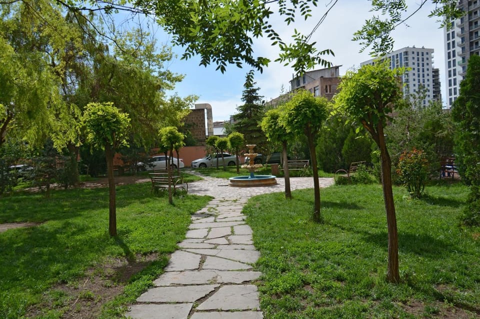 Perte House Apartment's on Anastas Mikoyan 2 Apartment in Yerevan