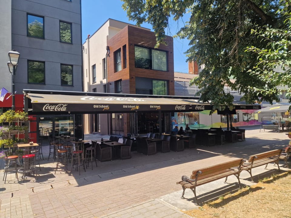 Property building, Location