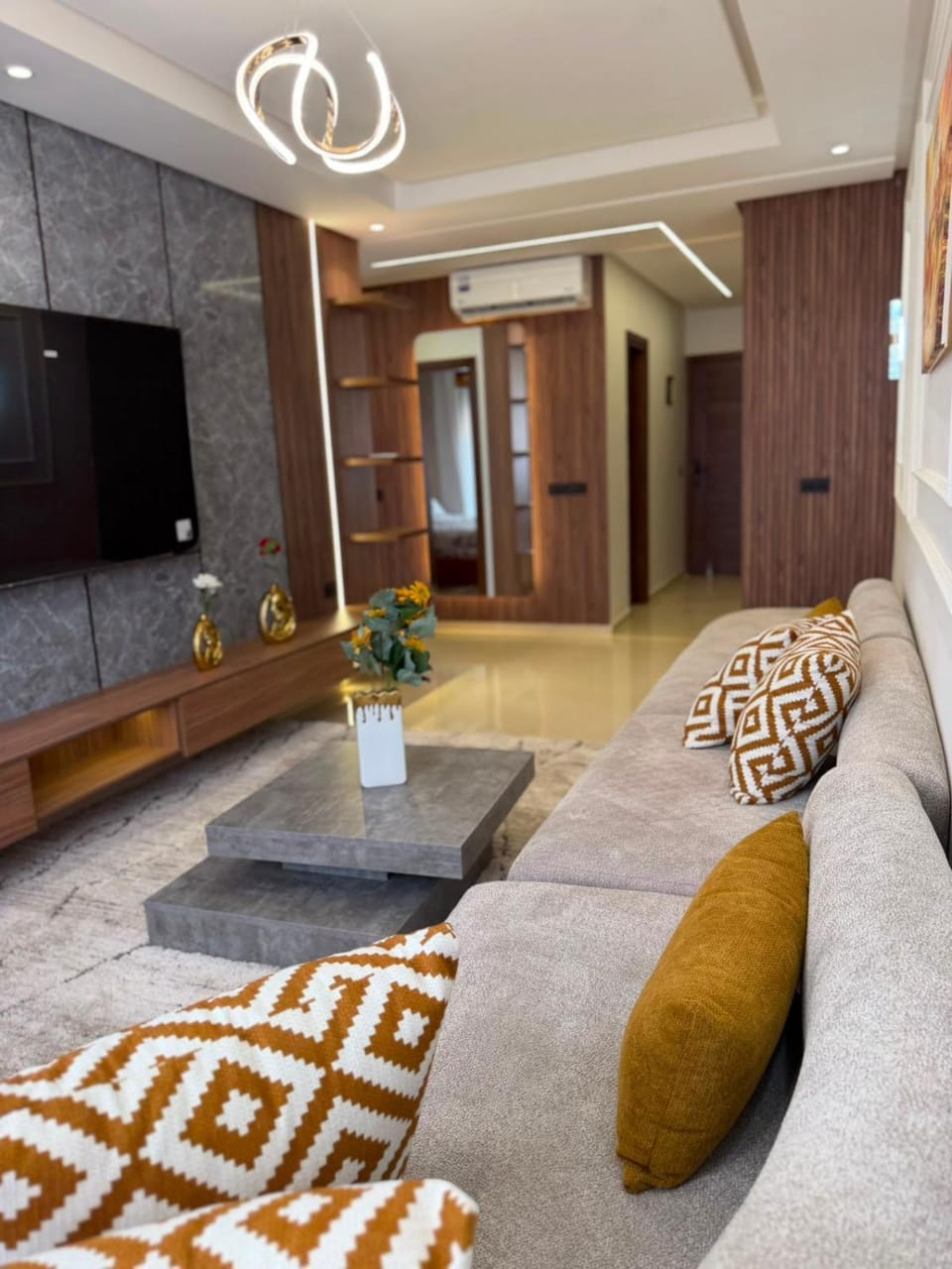 flora bay luxe Apartment in Agadir