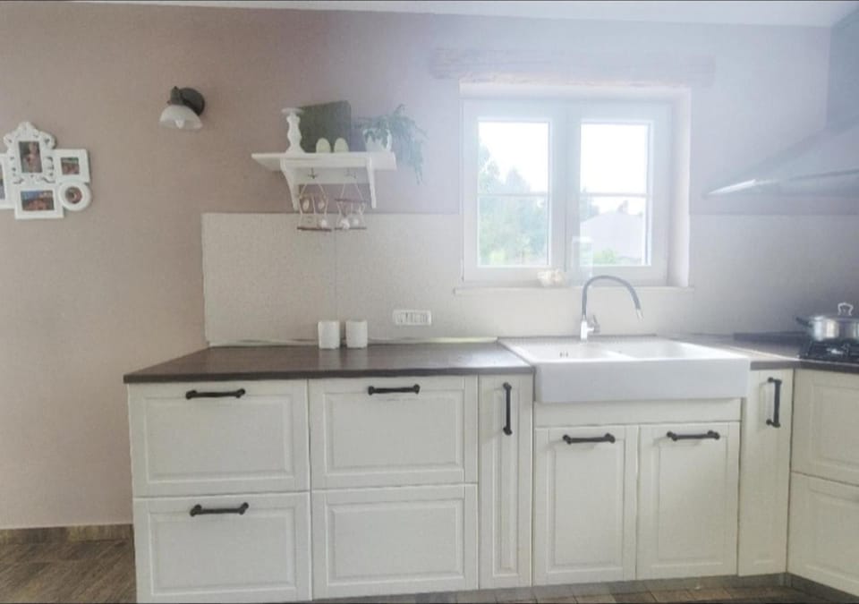Kitchen or kitchenette, kitchen, kitchen