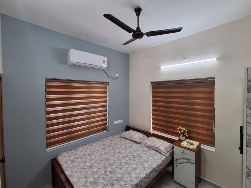 Vaishnavam 2BHK Family Staycation Trivandrum Apartment in Thiruvananthapuram