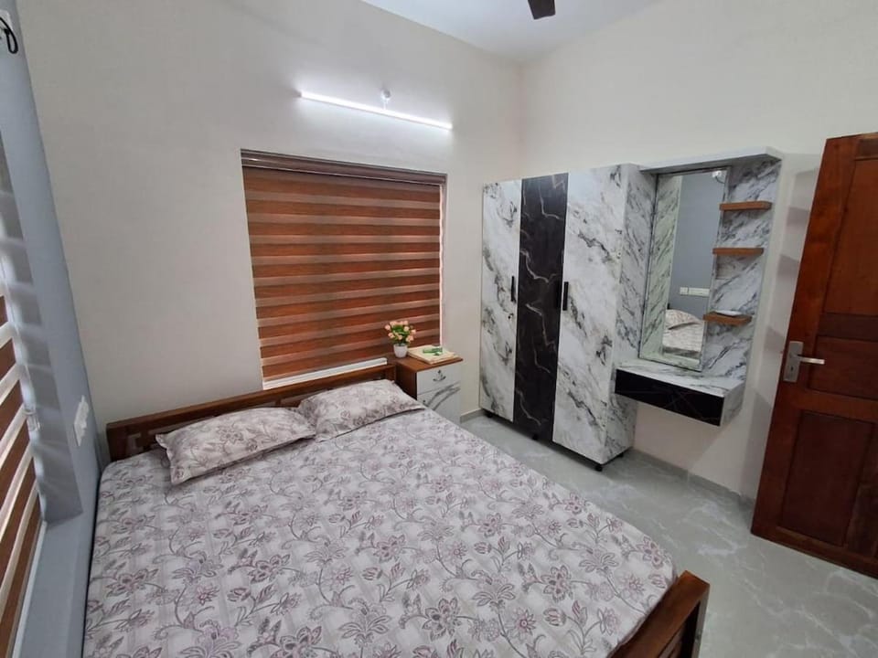 Vaishnavam 2BHK Family Staycation Trivandrum Apartment in Thiruvananthapuram