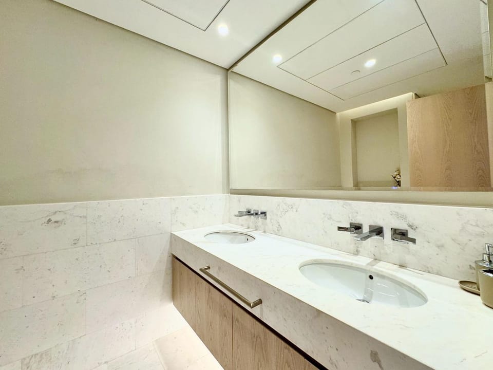Palm Tower Jumeirah Apartment Apartment in Dubai