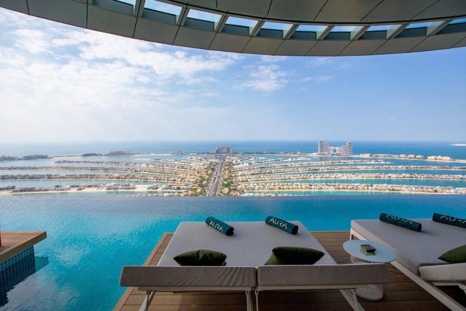 Palm Tower Jumeirah Apartment Apartment in Dubai