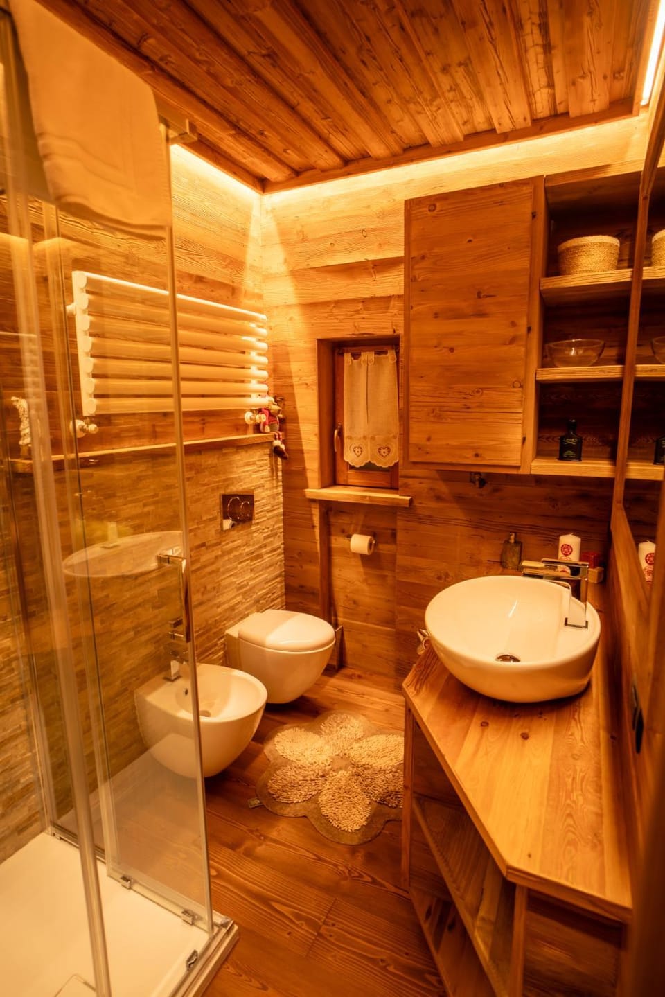 Shower, Bathroom, towels