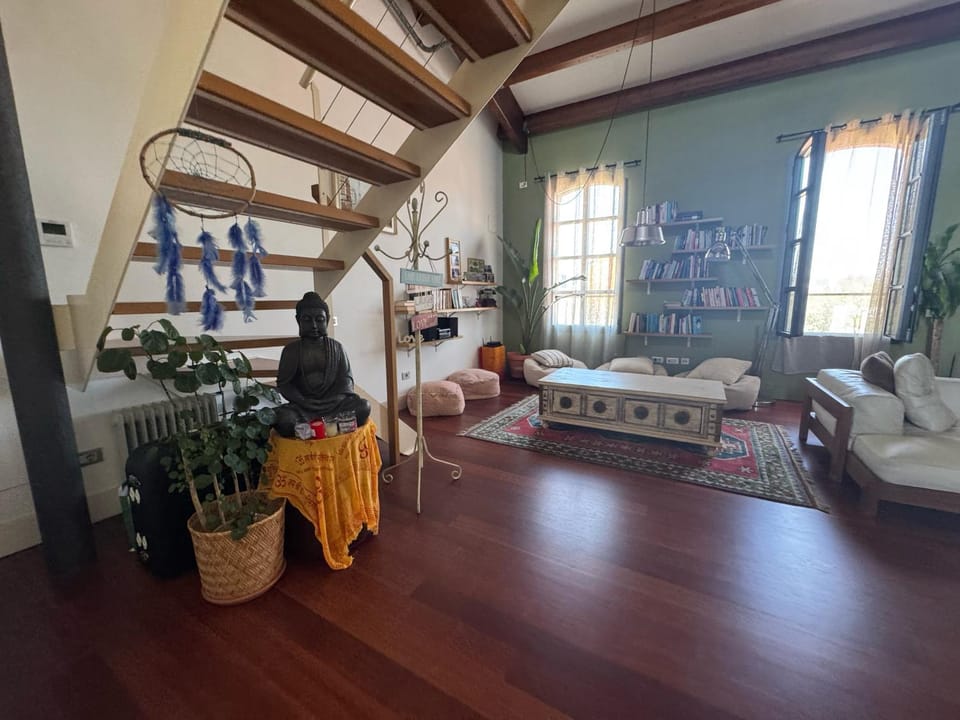Beach Loft Mas de Roda Apartment in Barcelona