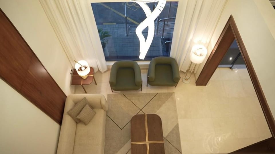 Communal lounge/ TV room