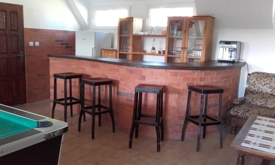 Communal lounge/ TV room, Lounge or bar