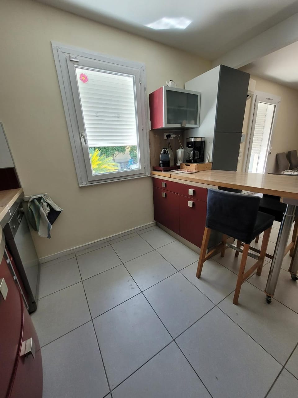 Kitchen or kitchenette, Dining area, dishwasher
