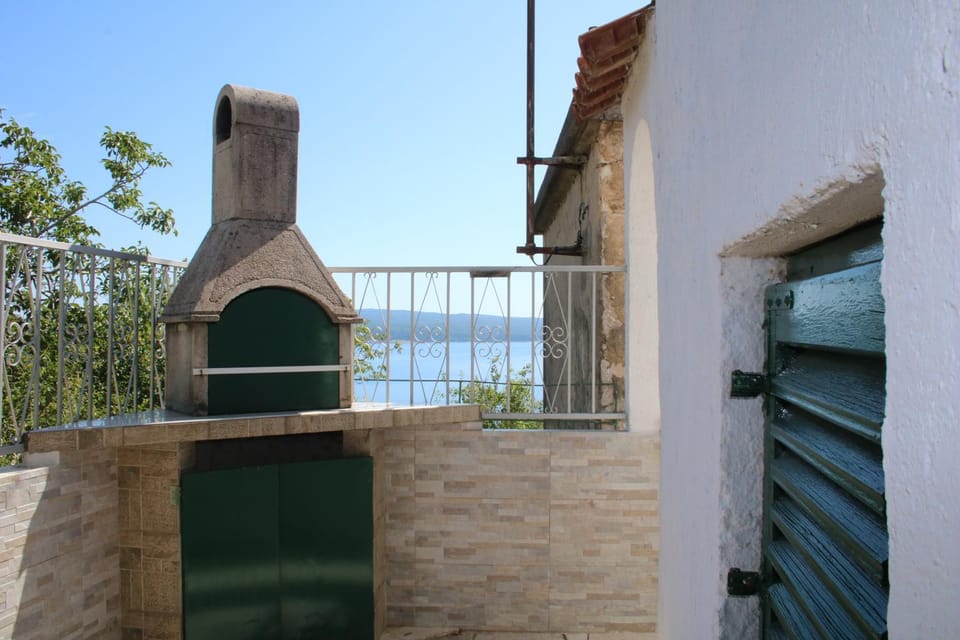 Natural landscape, BBQ facilities