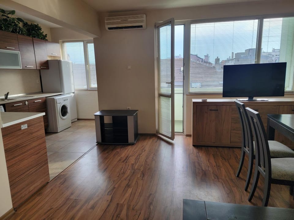 City and Beach Skyline 2BR Apartment 5th Floor Walk Up Apartment in Varna