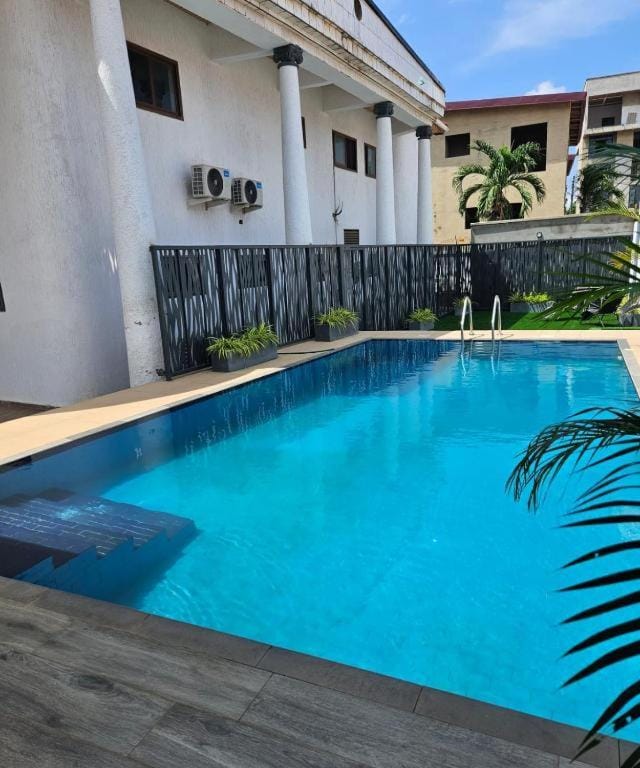 Pool view, Swimming pool