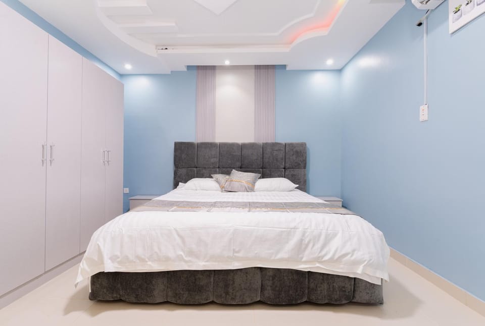 Bed, Photo of the whole room, Bedroom, wardrobe