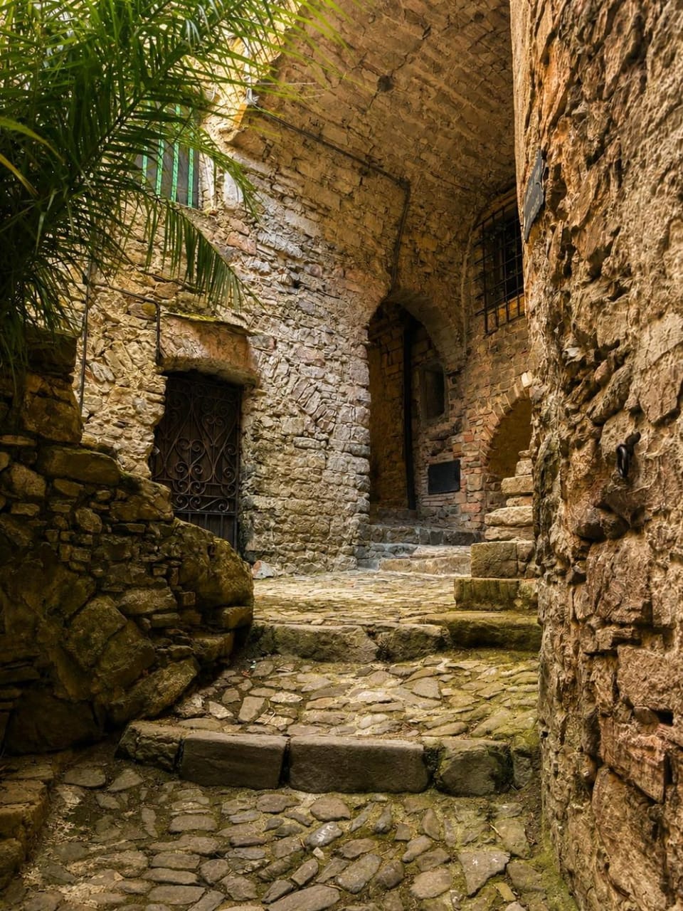 La Rocca Sospesa - Castello Bed and Breakfast in Liguria