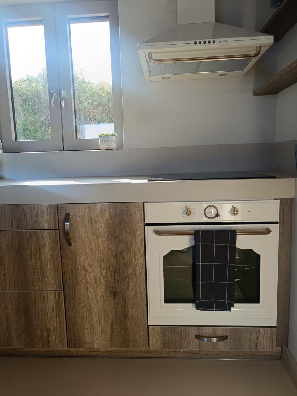 Kitchen or kitchenette, stove