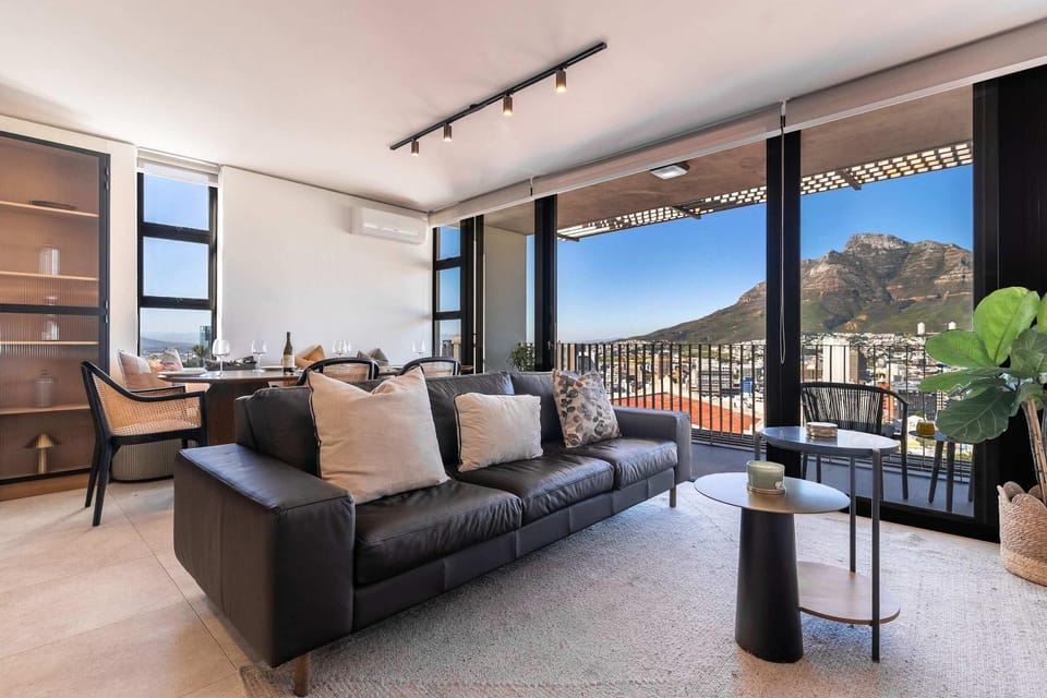 The Aerie Penthouse - Bo-Kaap, Stunning Views Apartment in Cape Town