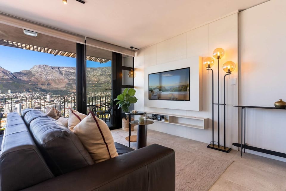 The Aerie Penthouse - Bo-Kaap, Stunning Views Apartment in Cape Town