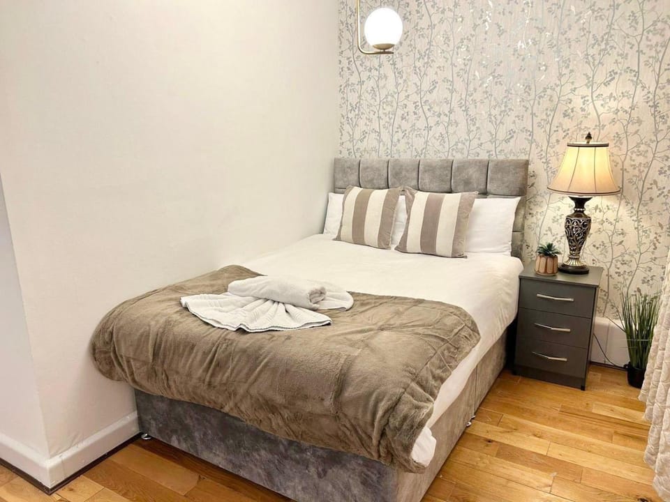 Hyde Park Corner Family House Apartment in City of Westminster