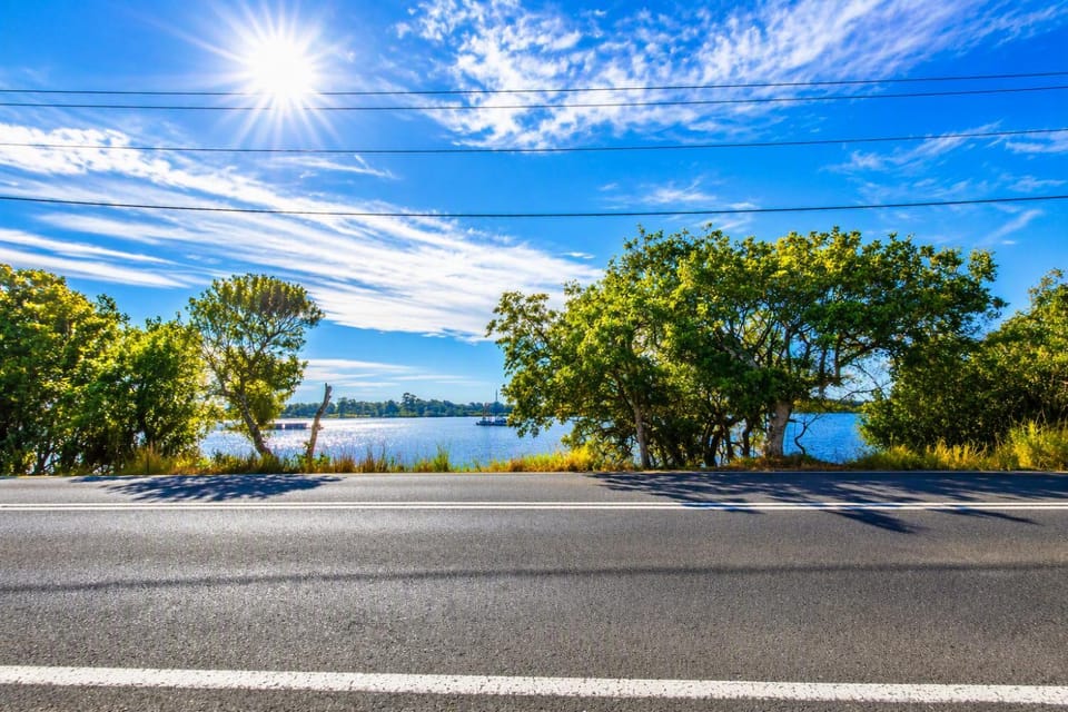 Spring, Day, Neighbourhood, Natural landscape, River view