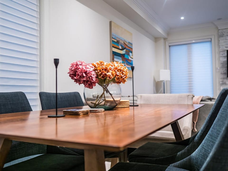 Family Fun, Games Room, Projector, Fire Table, BBQ House in Milton