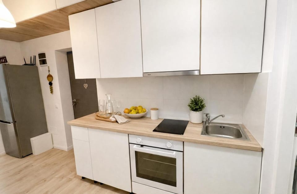 Chill Hub Apartment in Bucharest
