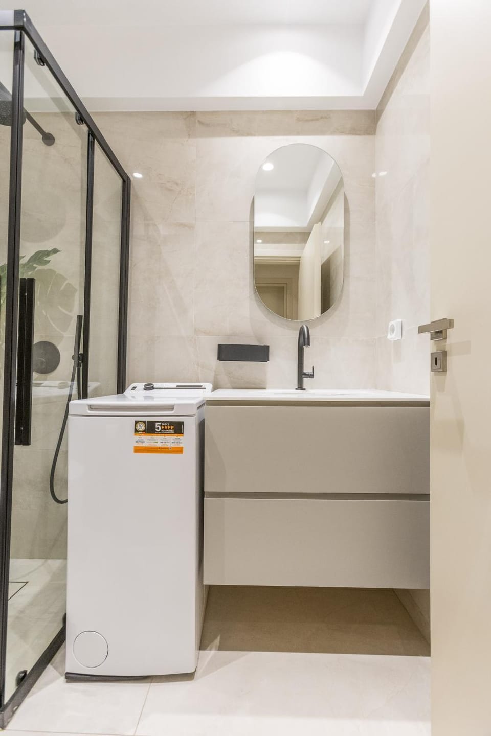 Raise Glyfada Premium Stay Apartment in South Athens