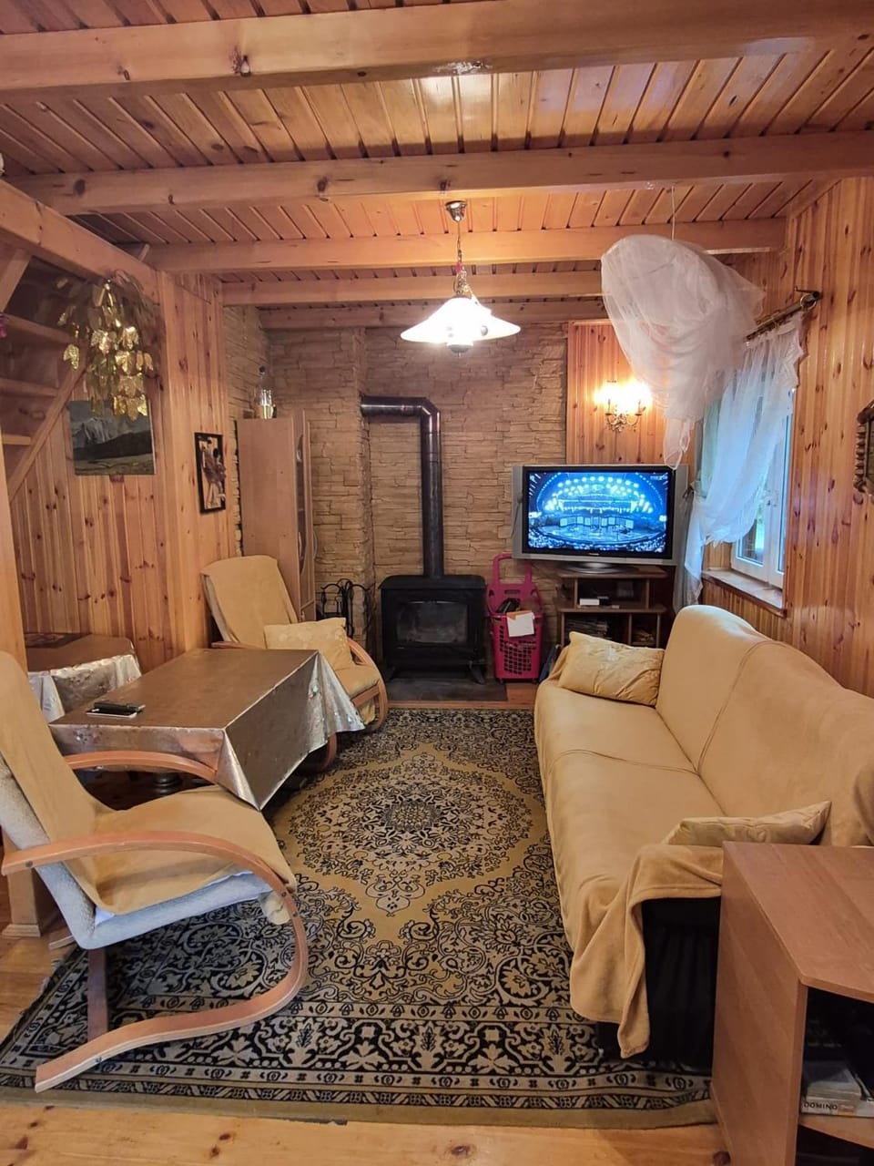 Communal lounge/ TV room, Living room