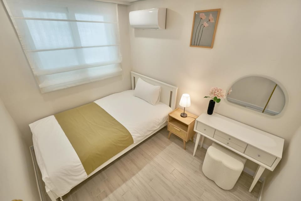 Lumi Stay Gangnam Recovery Suite for International Women Only Bed and Breakfast in Seoul